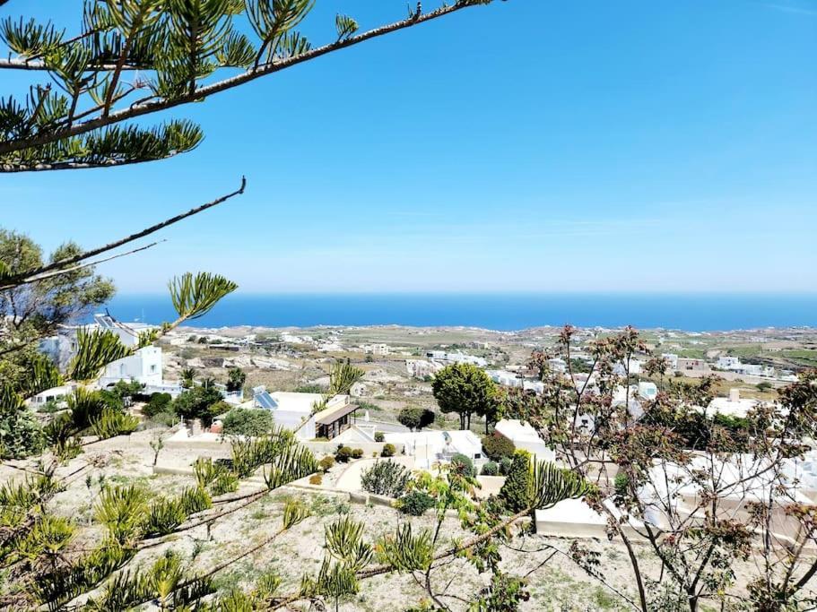 Euphoria Suites & Deluxe Studios Fira  Exterior foto