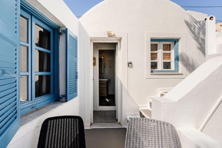 Euphoria Suites & Deluxe Studios Fira  Exterior foto