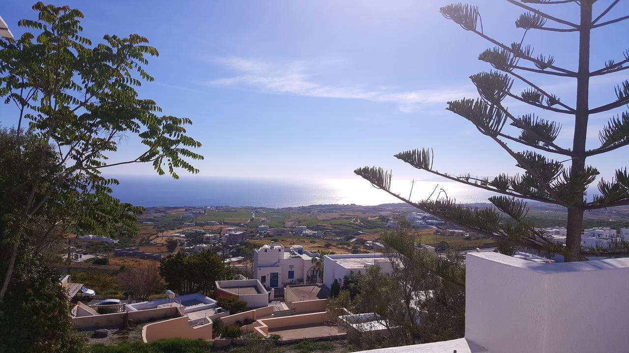 Euphoria Suites & Deluxe Studios Fira  Exterior foto